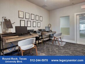 Interior Photo - Legacy Senior on University