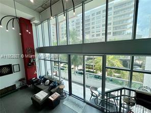 Foto principal - 3301 NE 1st Ave