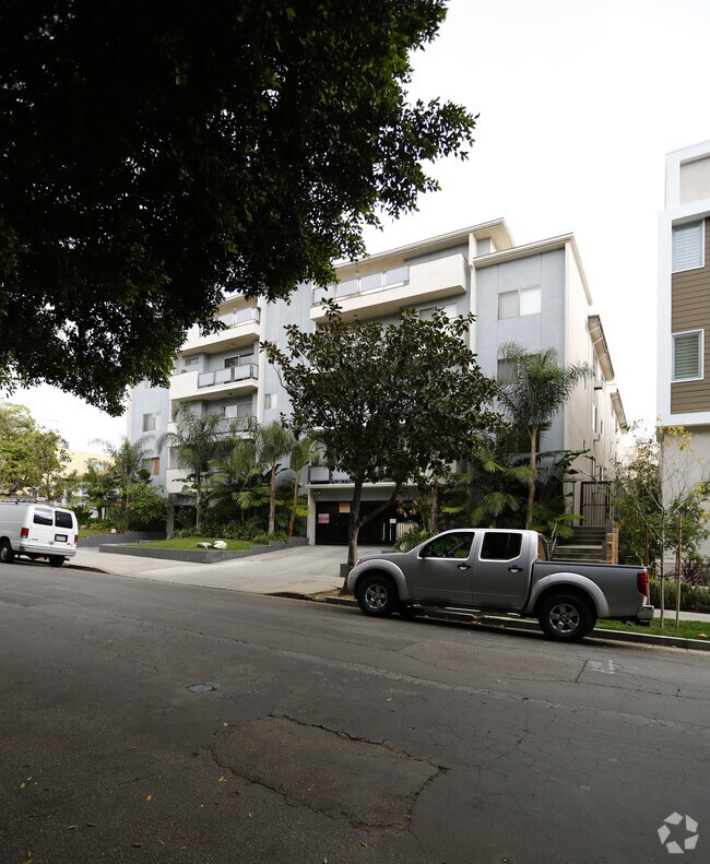 Foto del edificio - Fuller Apartments