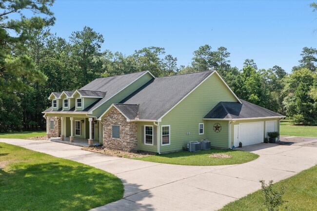 Foto del edificio - 232 County Rd 633