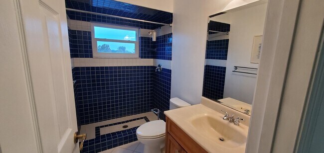 Building Photo - 5060 76th  ave N