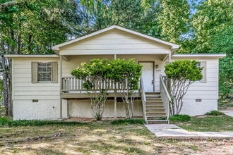 Building Photo - 1684 Brewster Rd