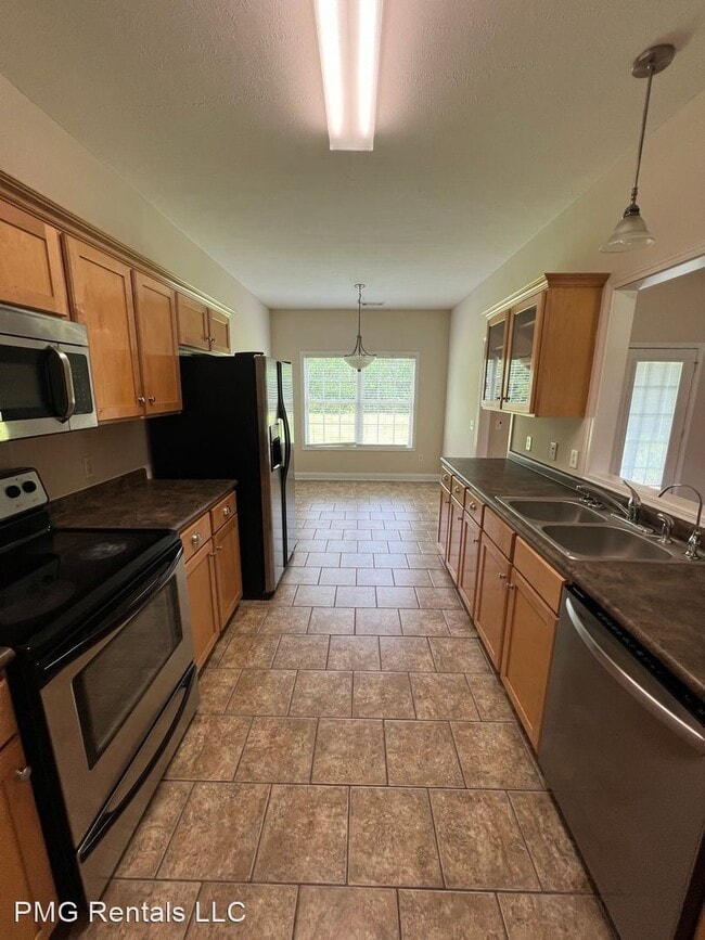 Building Photo - 4 br, 2 bath House - 1518 Mansfield Rd