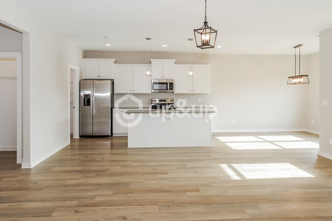 Foto del edificio - Fantastic 4bd/2ba home! Let yourself in!