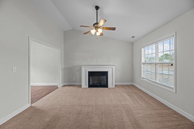 Building Photo - 100 Sumatra Ct