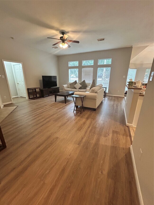 Foto del edificio - 22018 Shady Heath Ln
