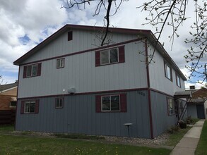 Building Photo - 1028 Longstaff St