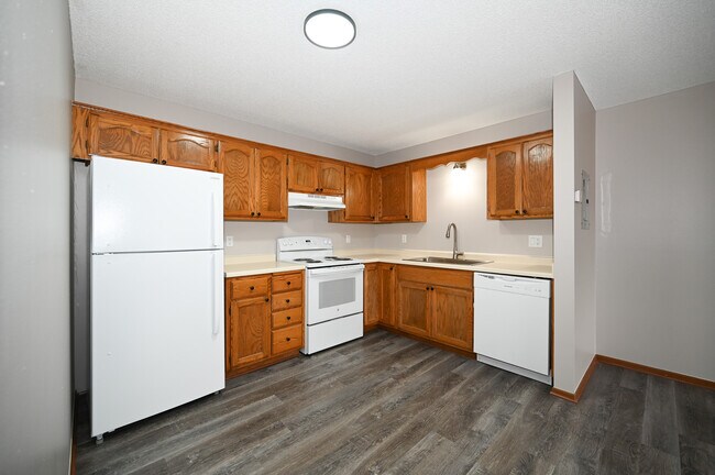 Foto del edificio - Rainbow Plaza Apartments