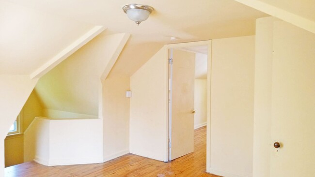 Foto del edificio - Convenient Showings — No Appointment Needed!
