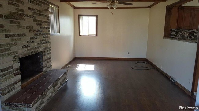 Building Photo - 11484 Applewood Dr