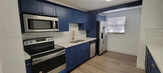 Foto del edificio - 2513 Island Dr