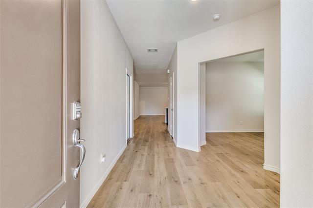 Foto del edificio - 912 Marigold St