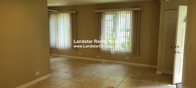 Foto del edificio - 1170 Cove Dr