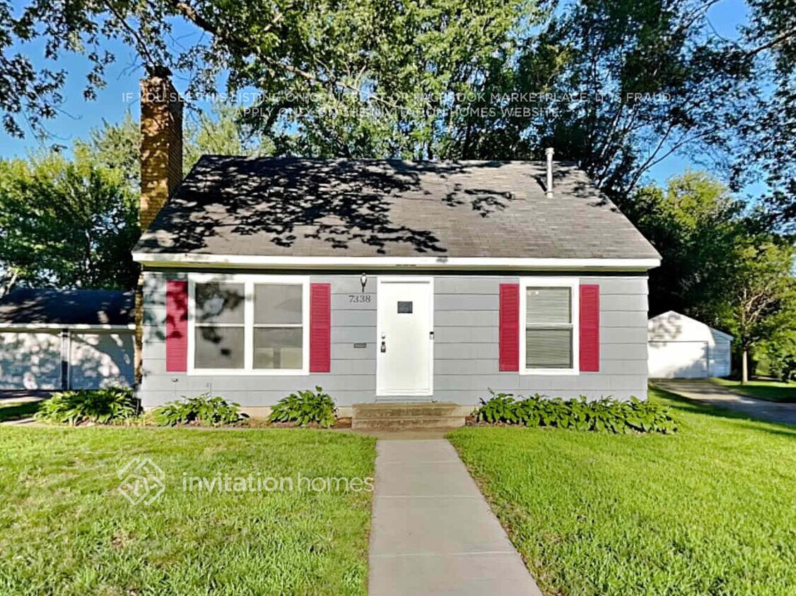 Foto principal - 7338 2nd Ave S