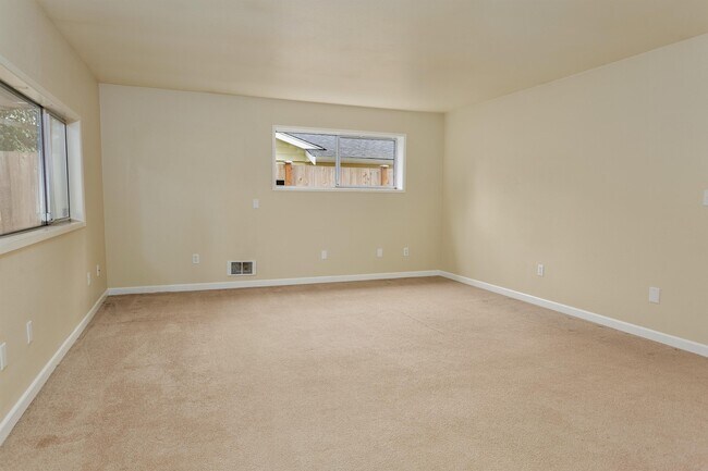 Foto del edificio - 6123 120th St SW