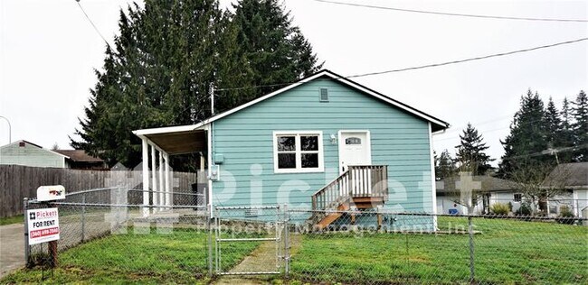 Building Photo - Great 3 bedroom home in Bremerton close to...