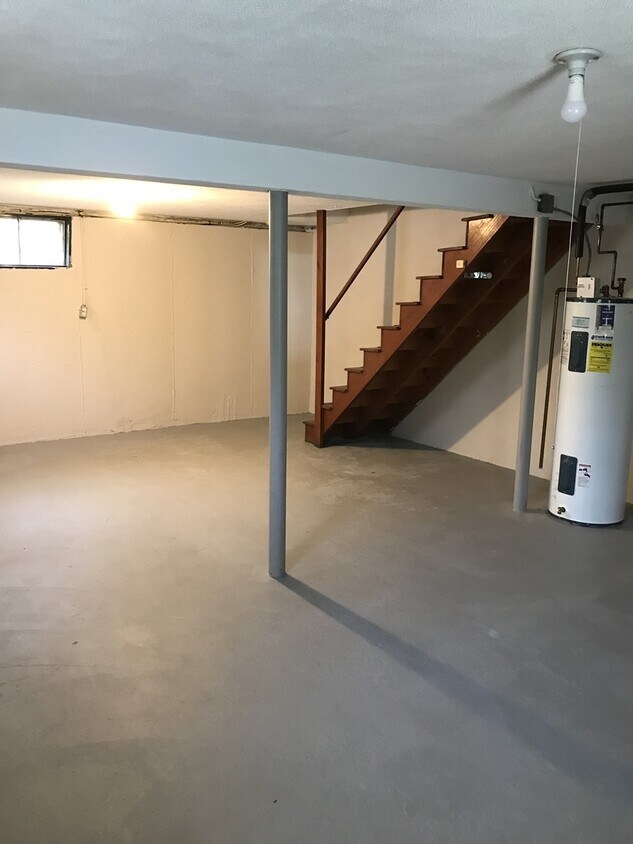 Foto principal - 626-628 Summer St.