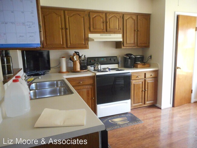 Building Photo - 3 br, 2 bath House - 220 Susan Newton Lane