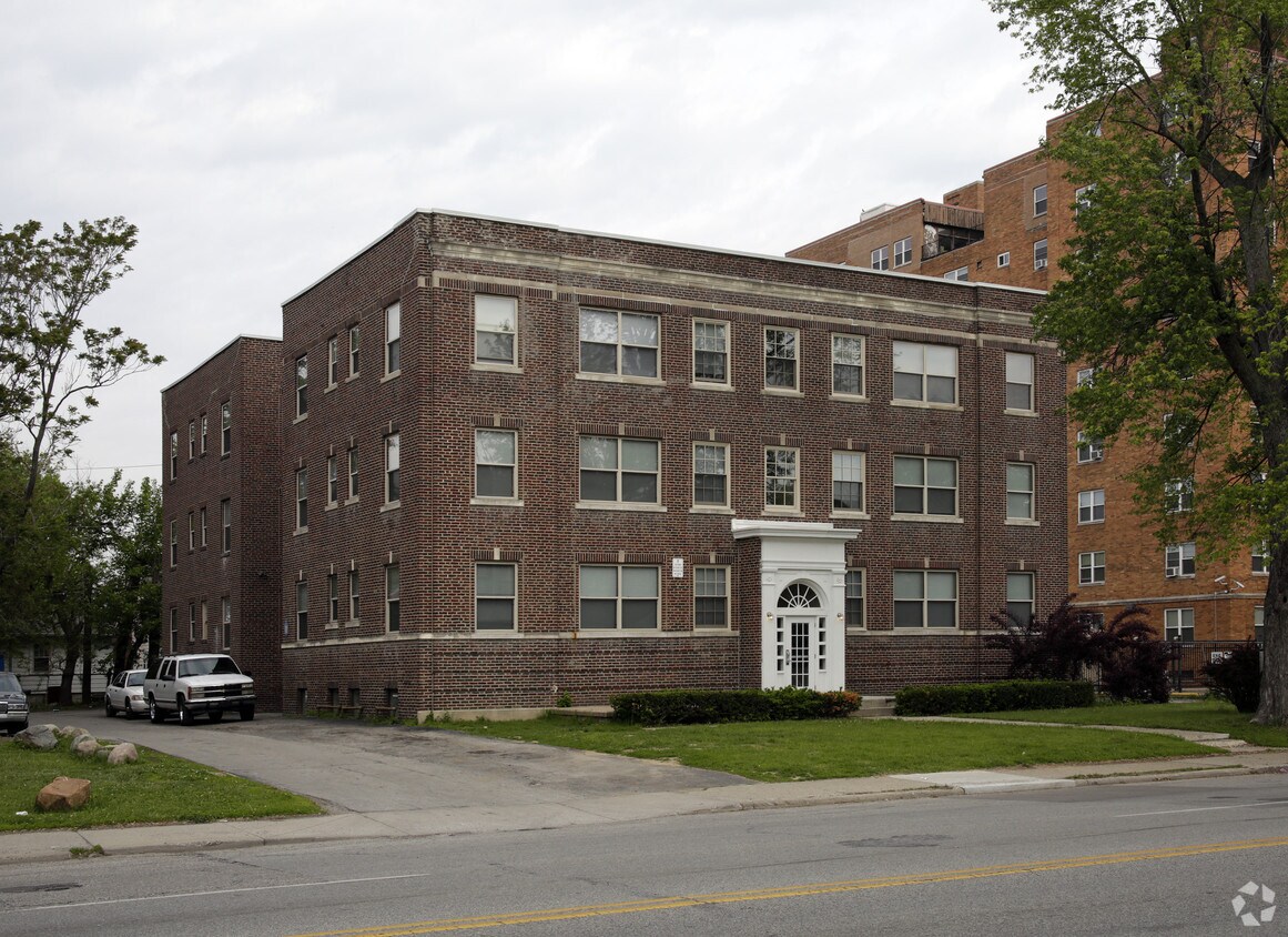 Oxmoor Apartments Apartments in Indianapolis, IN