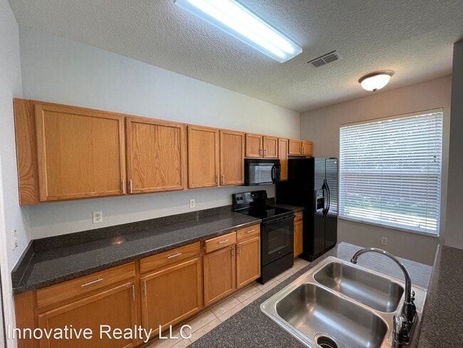 Building Photo - 3 br, 2.5 bath House - 2430 Temple Grove Ln.