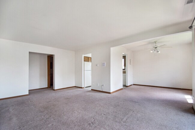 Foto del edificio - 15824 Peggy Ln