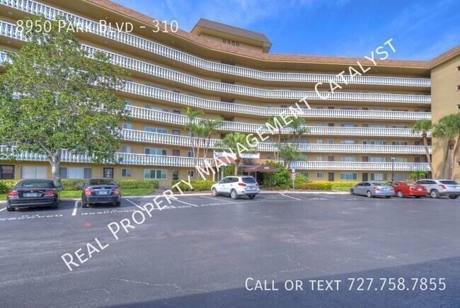 Foto del edificio - 8950 Park Blvd