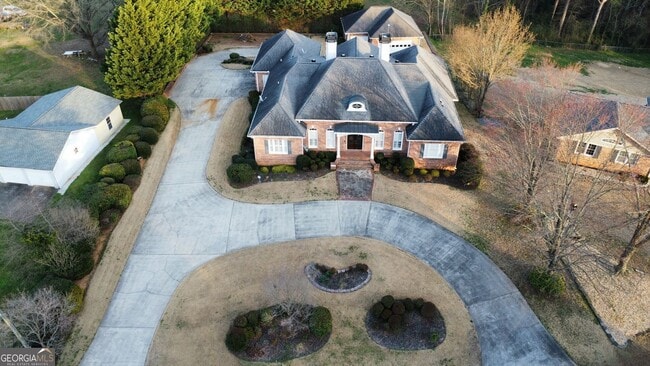 Building Photo - 678 Verney Dr