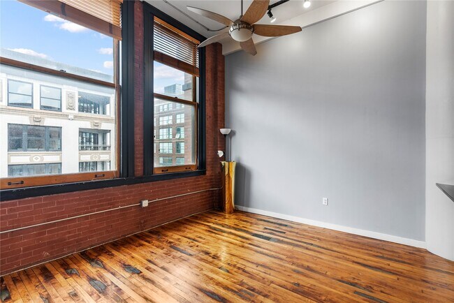 Building Photo - 1520 Washington Ave