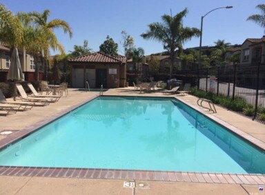 Building Photo - 6223 Avenida De Las Vistas