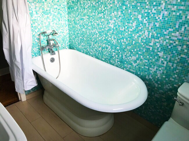 Foto del edificio - 109 N 58th St