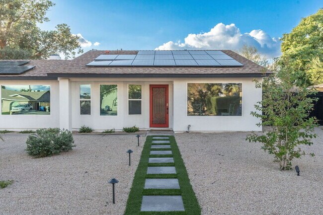 Foto del edificio - 14410 North 42nd Pl