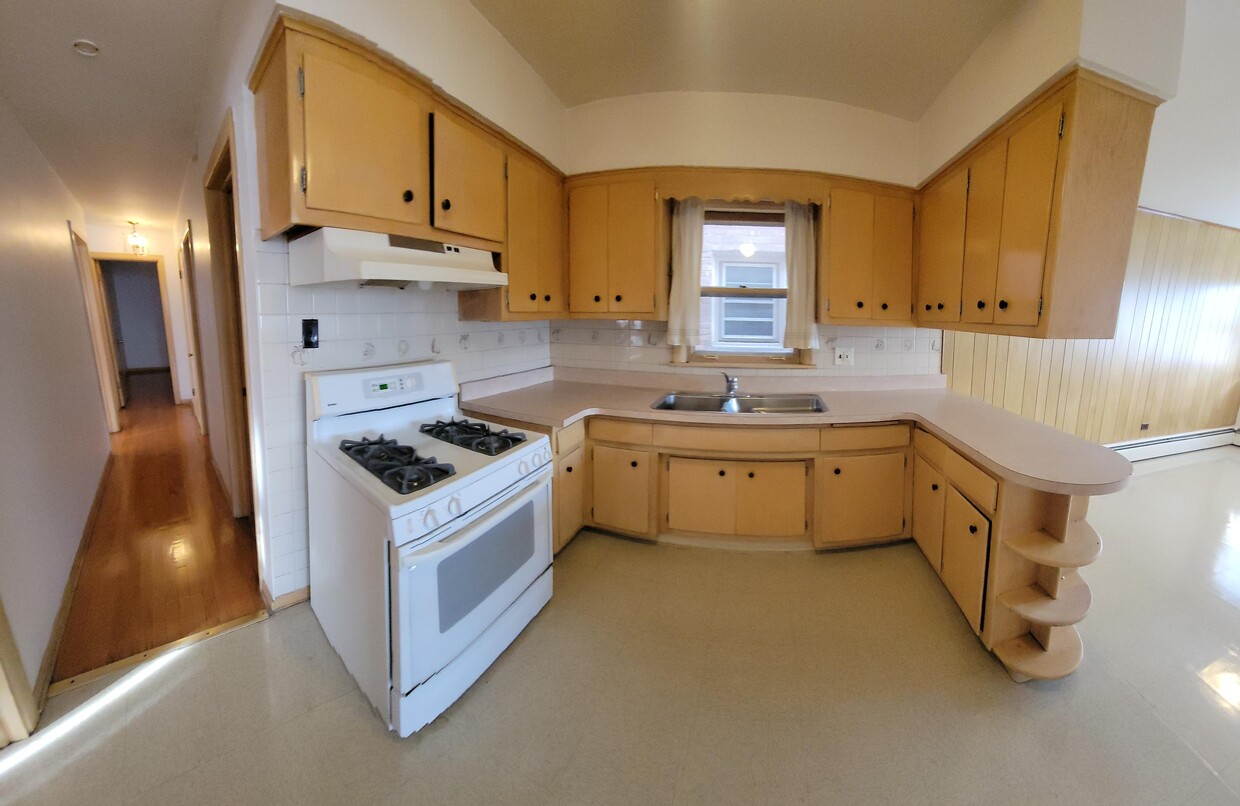 Foto principal - 5409 S Kilbourn Ave