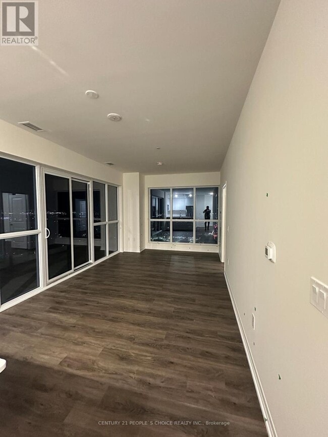 Photo du bâtiment - 15 Watergarden Dr