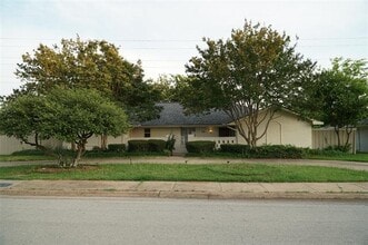 Building Photo - 10207 Carry Back Cir