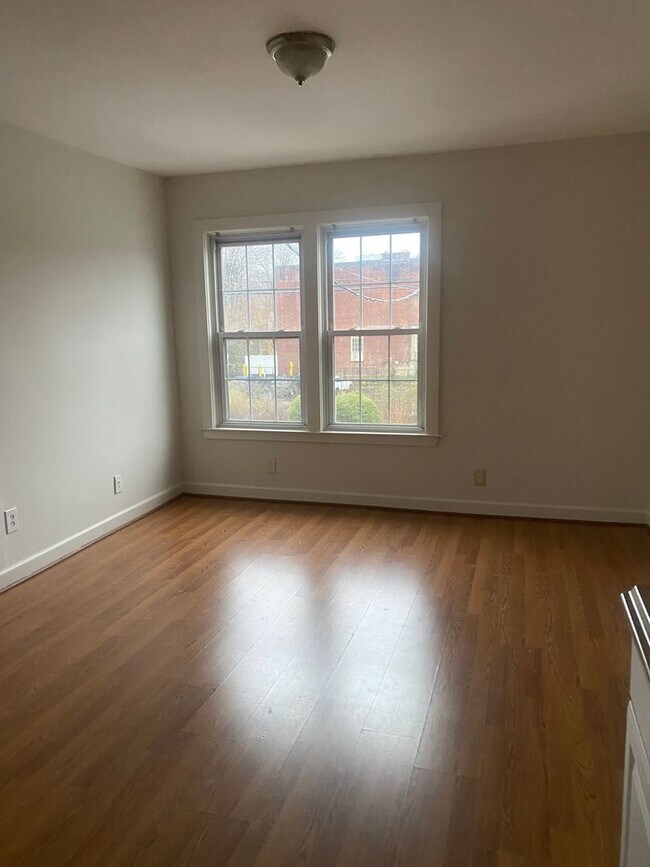 Foto del edificio - 2001-2nd floor