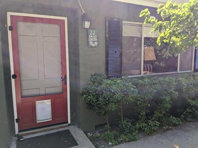 Building Photo - Cozy Carmel Valley Village House Fully Furnished