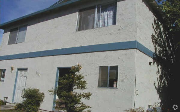 Building Photo - 3527 Merced Ave