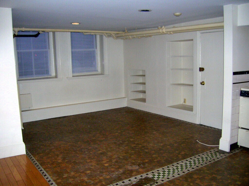 Primary Photo - 45 Irving St