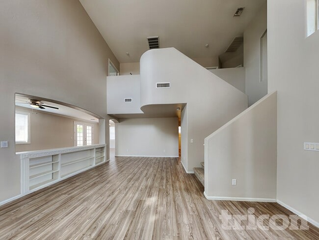 Foto del edificio - 3227 W White Canyon Rd