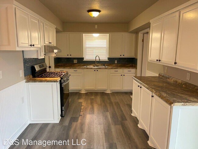 Building Photo - 4 br, 2 bath House - 2745 SW 48th Street