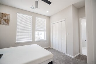 Building Photo - 2519 Washington St