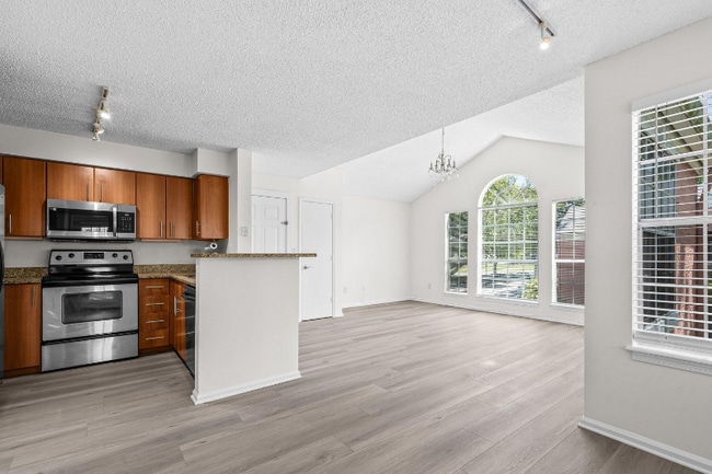 Photo - 1125 Crystal Way Apartment