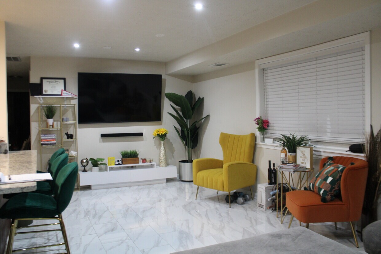 Living Room - 12407 Hickory Tree Way