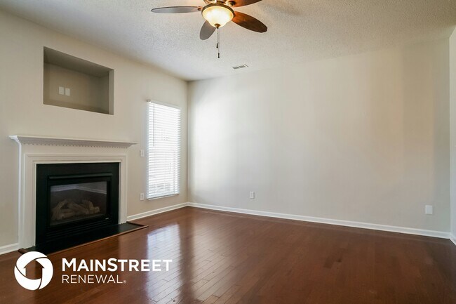 Foto del edificio - 4458 Snowcrest Ln