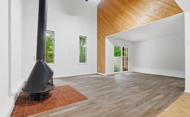 Building Photo - 308 Cutty Ct