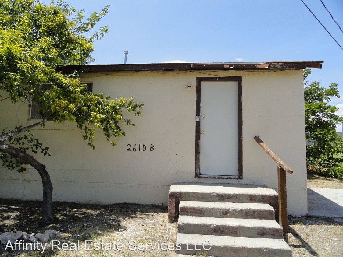 Primary Photo - 2610 Mountain View Dr