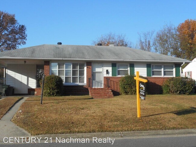 Building Photo - 3 br, 1 bath House - 33 Lynnhaven Drive