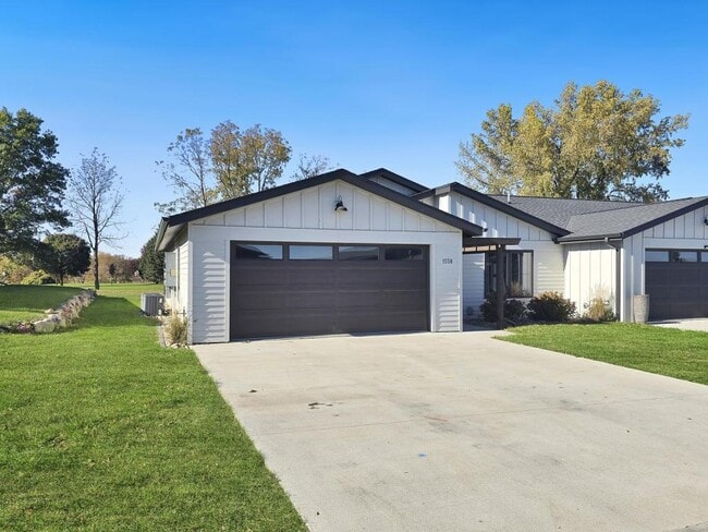 Building Photo - 1558 Blaine's Wy