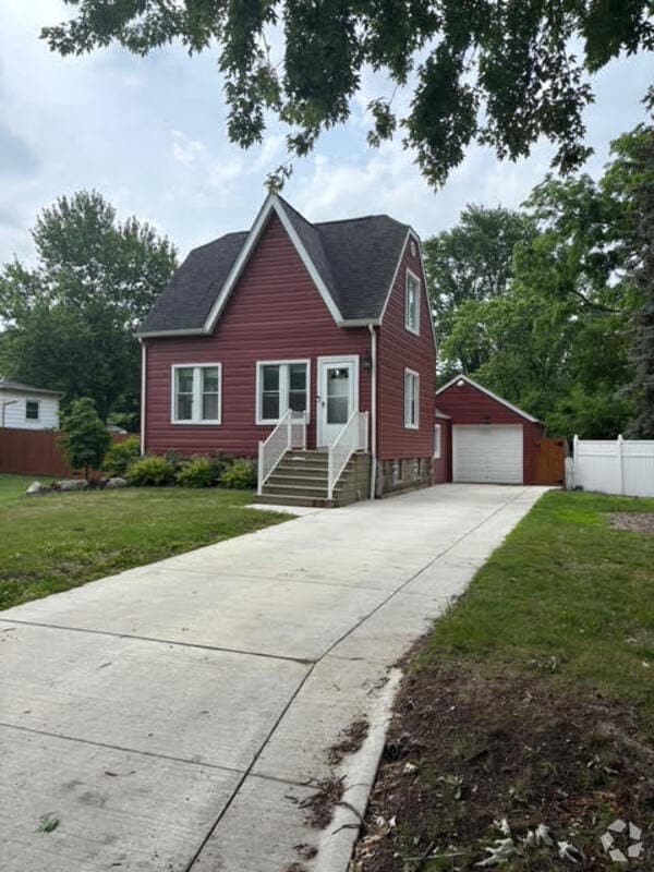 Building Photo - 35517 Booth St