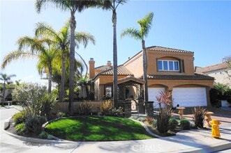 Building Photo - 6276 Morningside Dr